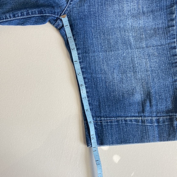 Java Jeans Bermuda Denim Embellished Shorts Size 7 - Picture 8 of 11